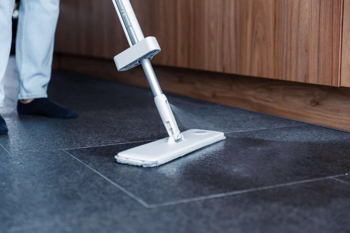 Dweilen: met welk schoonmaakmiddel moet dat?