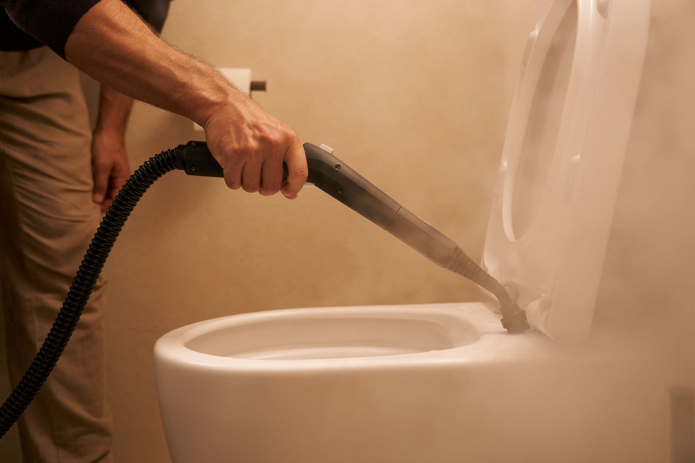 Stoomreiniger voor het toilet